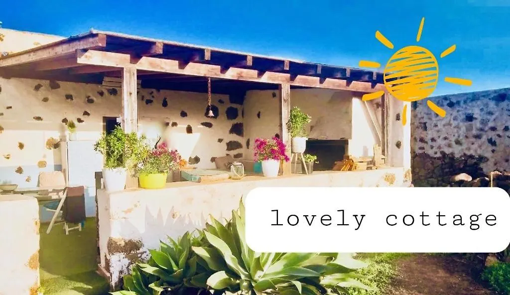 Sunny Cottage La Oliva